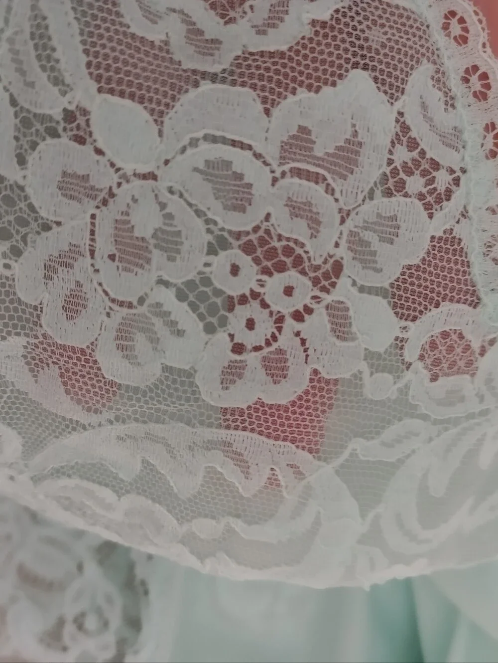STUNNING, UNWORN, NWT MINT GREEN " VANITY FAIR" MYLON AND  LACE FULL SLIP! - Picture 15 of 16